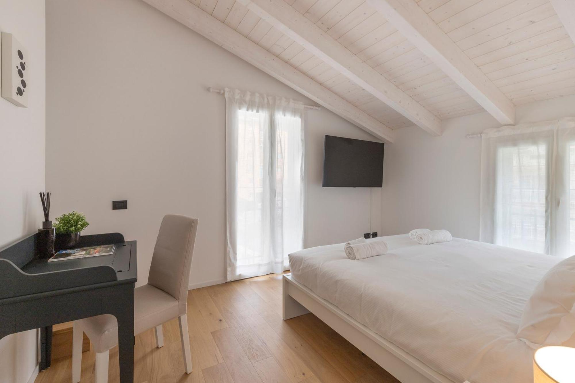 Olmo Suites Όπως Εξωτερικό φωτογραφία